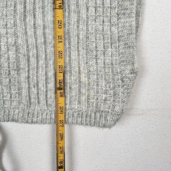 NWT Universal Thread Women’s Gray Sleeveless‎ Knit Vest One Size - Picture 7 of 9